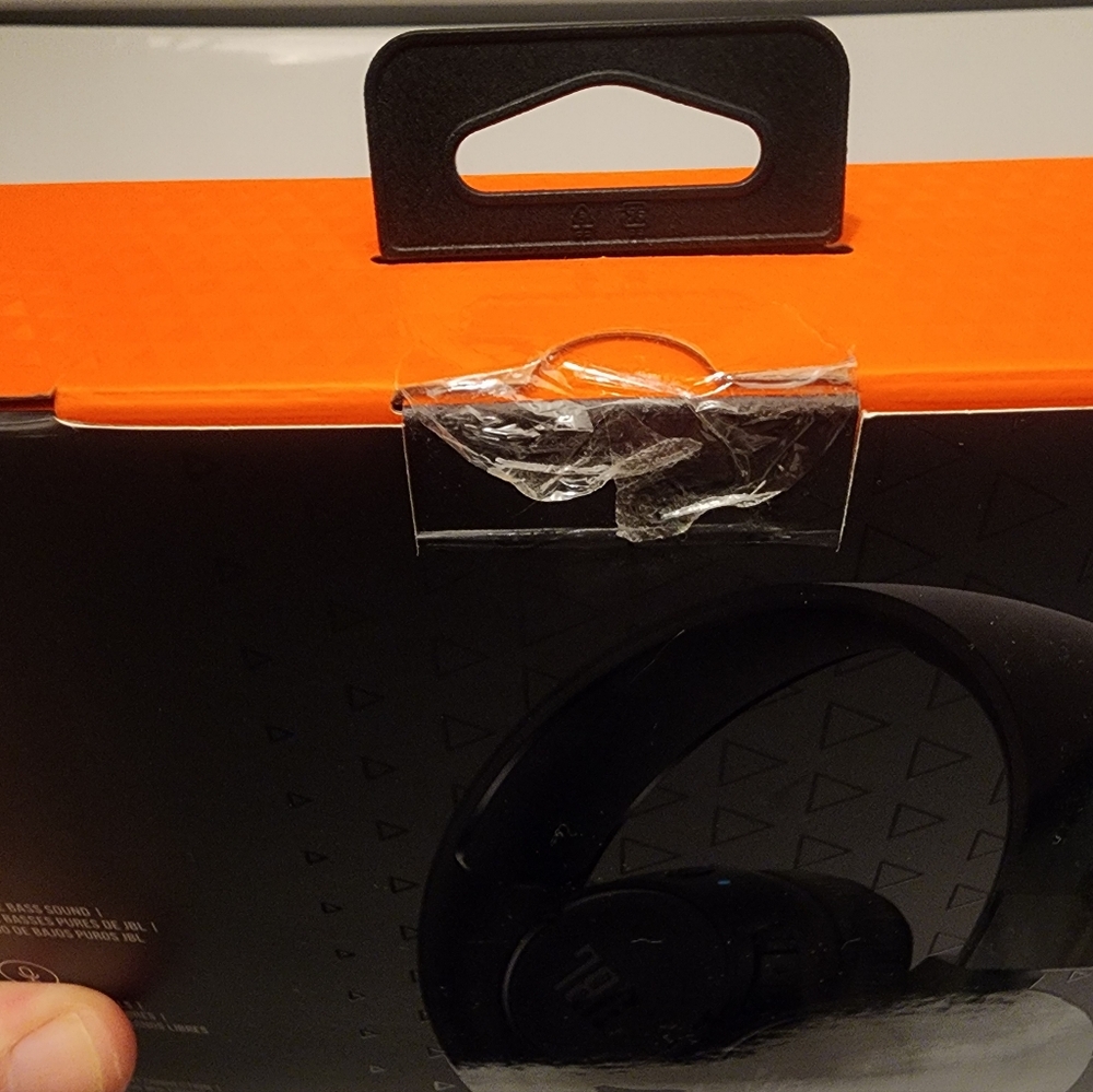 JBL Tune 520BT - Wireless On-Ear Bluetooth Headphones - NEW/OPENED PACKAGE - Picture 5 of 11